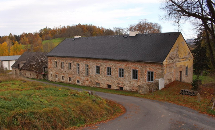 Zámek Dolejší Krušec, Czech Republic (Czechia)